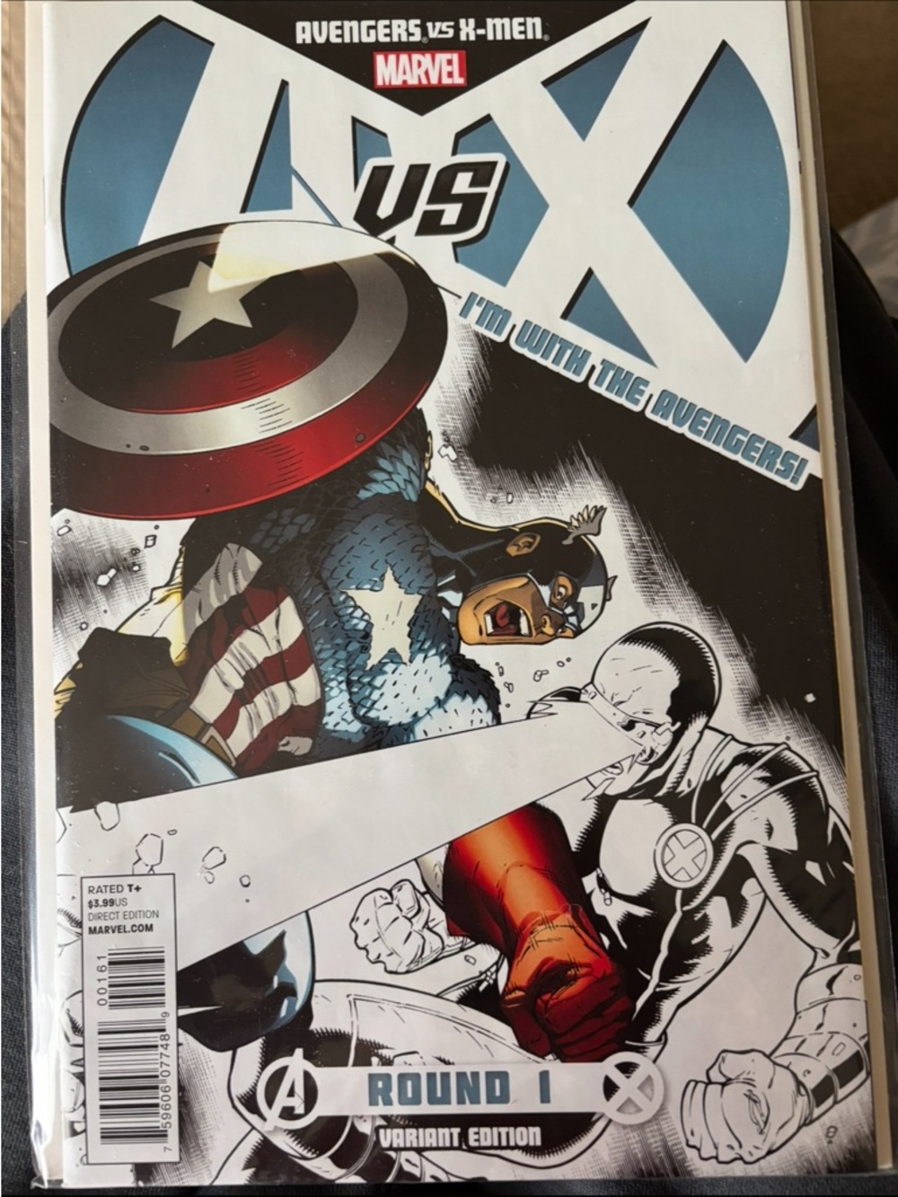 Marvel Avengers vs X-Men Round 1 Variant Comic - Blue, Red, White, Black